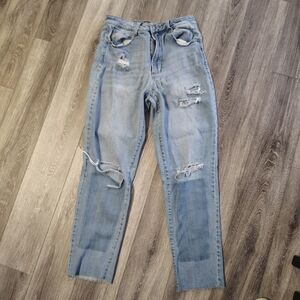 Black Label Size 9 Distressed Jeans in Light Blue